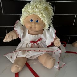 Cabbage Patch Kid 1982 Blonde Yarn Ponytail 
