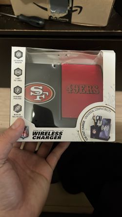 SF 49ers Wireless Charger.