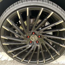 22 “ Lexani rims”