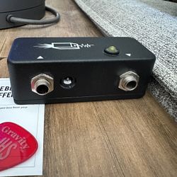 JHS Pedals Little Black Buffer Guitar Effect Pedal