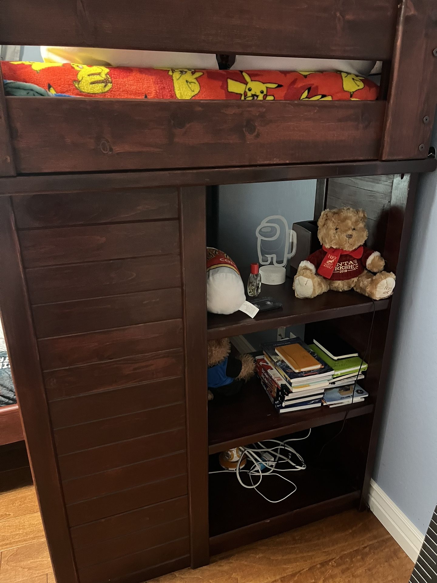 Kids bedroom set