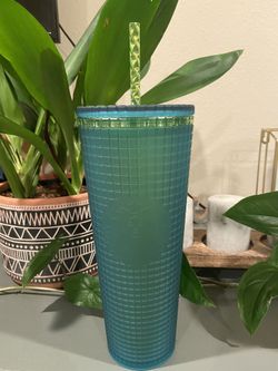 Starbucks 2022 Mountain Dew