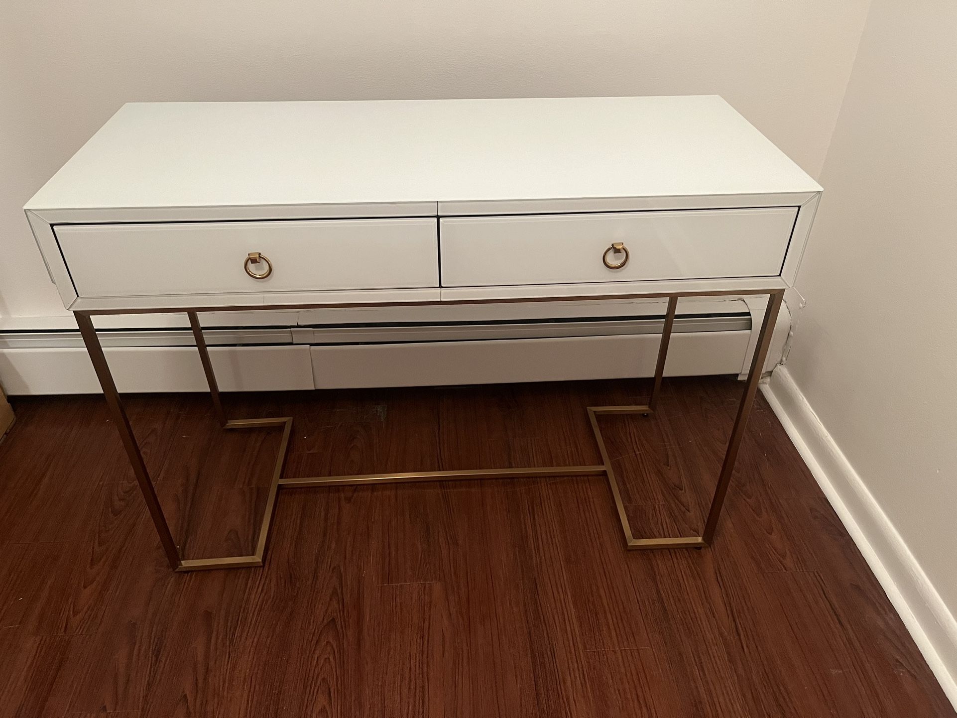 Desk with Drawers 