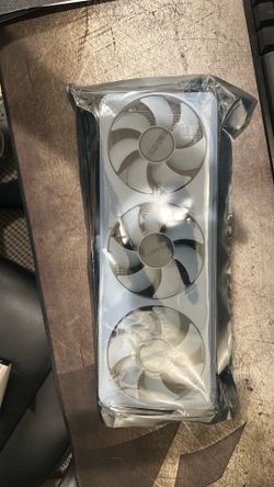 White 4070 TI Super (not used)