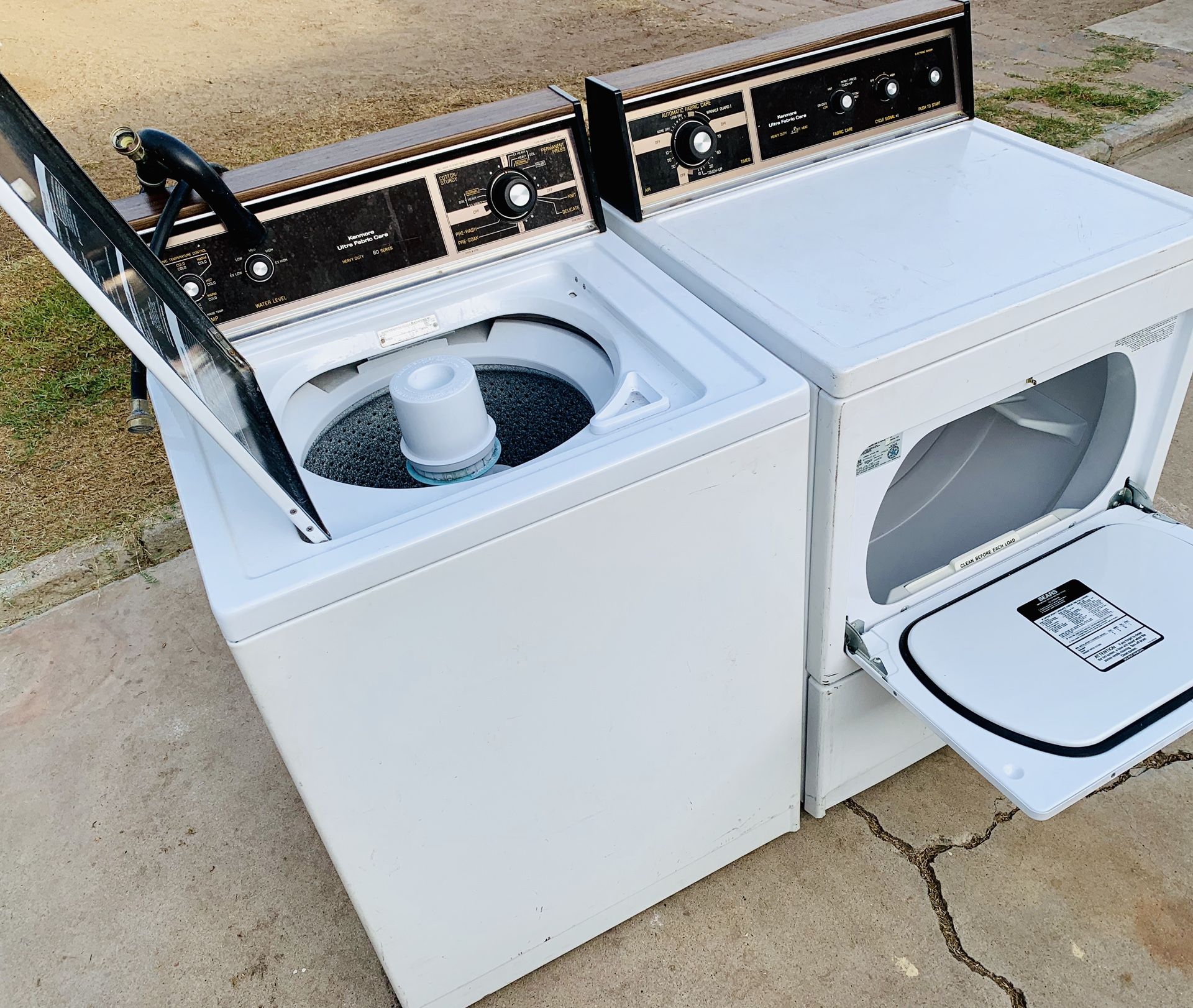 Kenmore Clean Older Model Washer & Gas Dryer Combo for Sale in Chula Vista, CA OfferUp