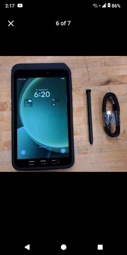Samsung Galaxy Tab active5 with S Pen and USB Cable