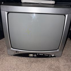 Durabrand 14inch Gaming CRT w/ Remote