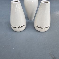 Rae Dunn Magenta Small Flower Vase