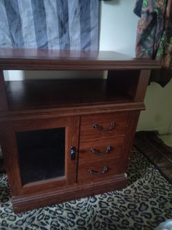 Entertainment stand / end table