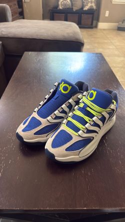 Brand new Nike size 9