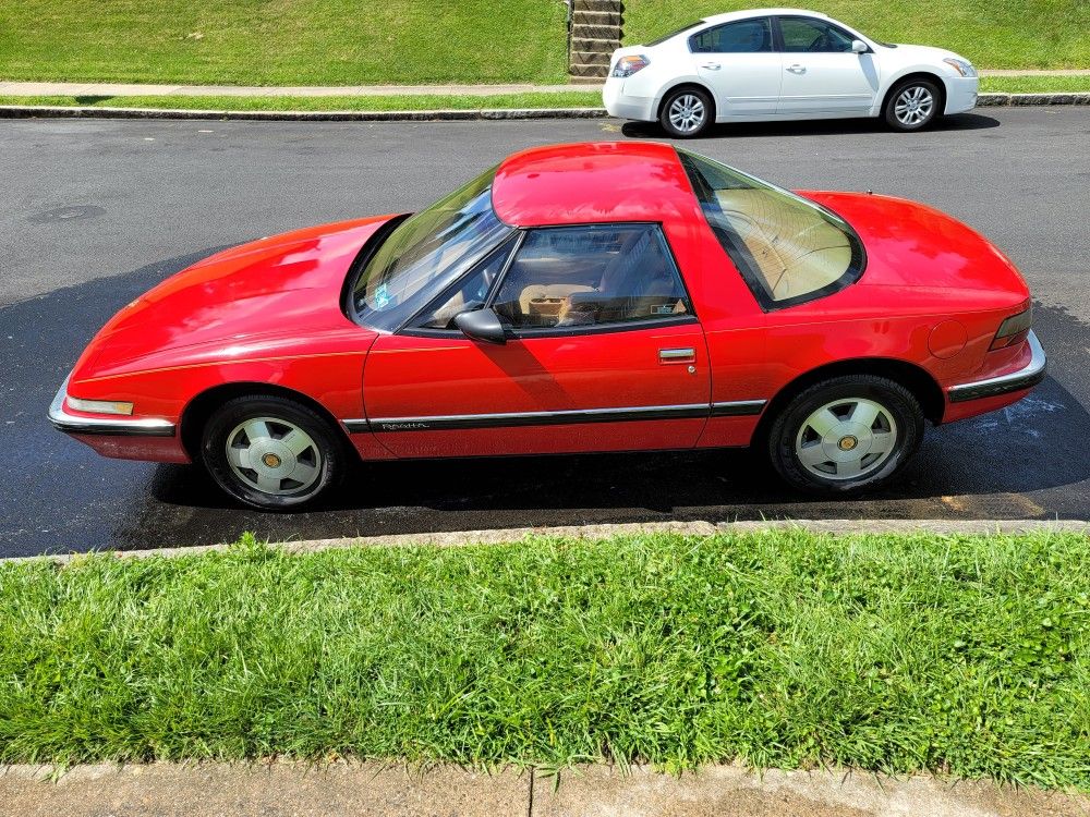 1990 Buick Reatta