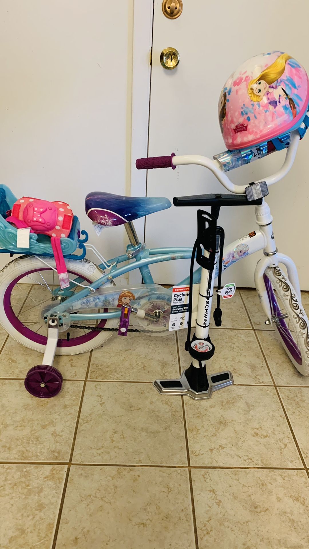 Kids Princess Bike - With new Floor Pump, Helmet and Protective Gears