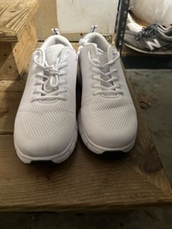 Kirkland Sneakers