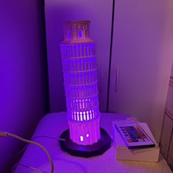 Lámpara de la Torre de Pisa - Lámpara de Mesa LED RGB con Control Remoto - Regalo para Viajeros y Amantes de Italia - Decoración Arquitectónica Detall