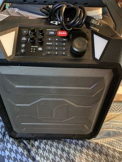 Bluetooth,radio, everything in one speaker