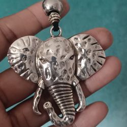 Elephant Pendant Necklace 