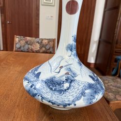 Korean “Baekja” White Porcelain Flower Vase With Unique Shape