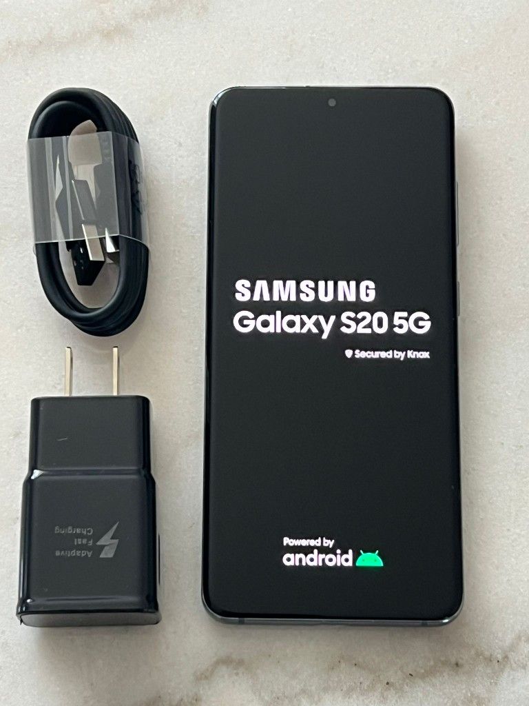 Samsung Galaxy S20  , Unlocked   for all Company Carrier ,  Excellent Condition Like New 