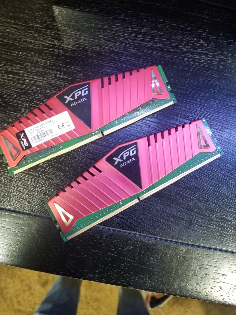 Adata XPG 16gb DDR4 2400