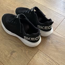 BOYS SKETCHER SIZE 6.5