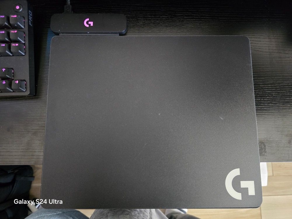 Logitech Power Play