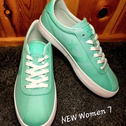 NEW Converse Breakpoint Nylon Athletic Womens 7