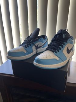 Air Jordan 1 Low (UNC)