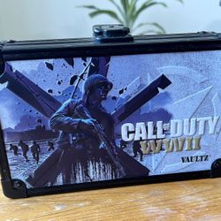 Call Of Duty WWII  Locking Supply Box Vaultz Activision NO KEY  