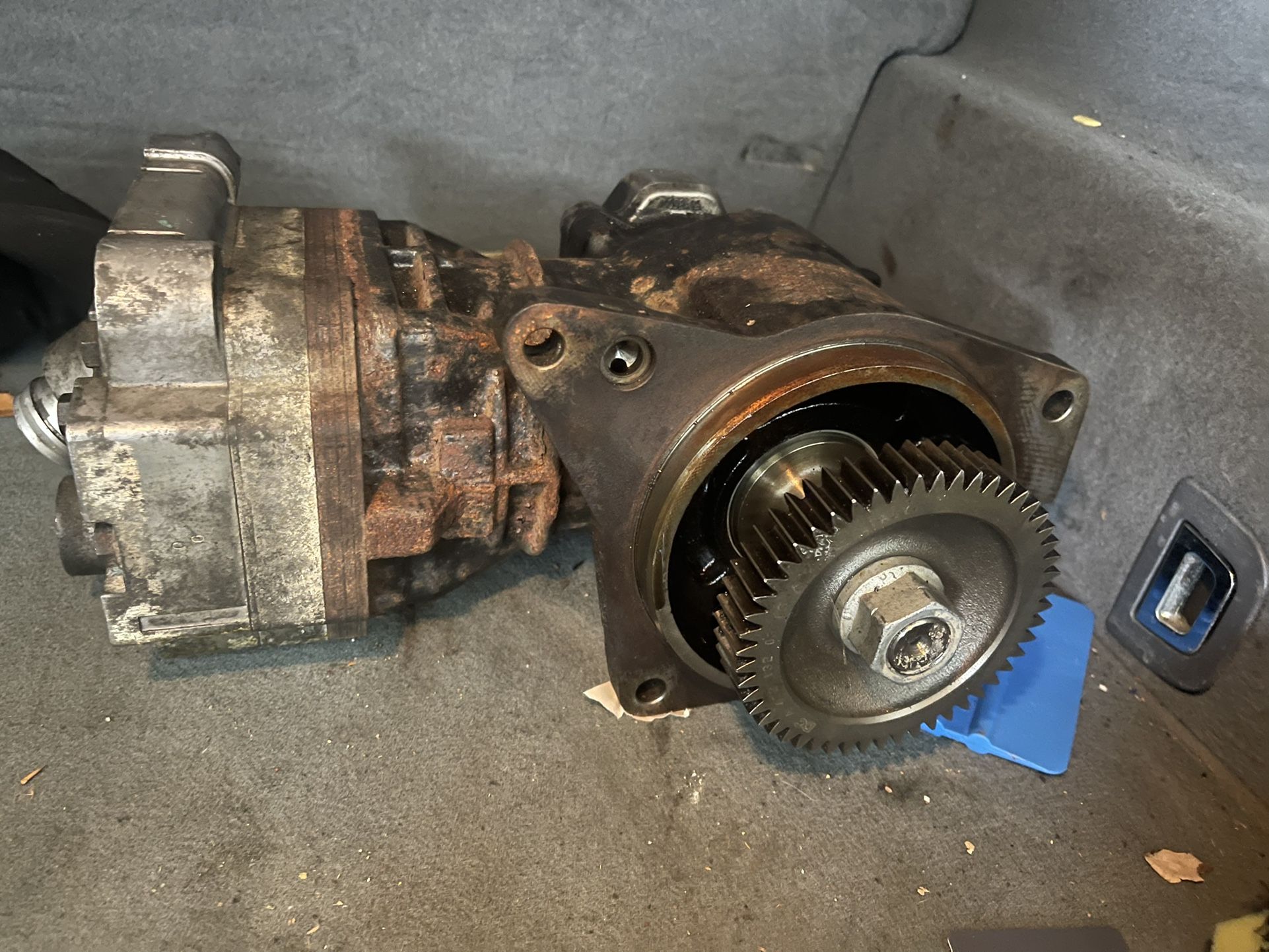 Air Compressor Form 2012 Freightliner