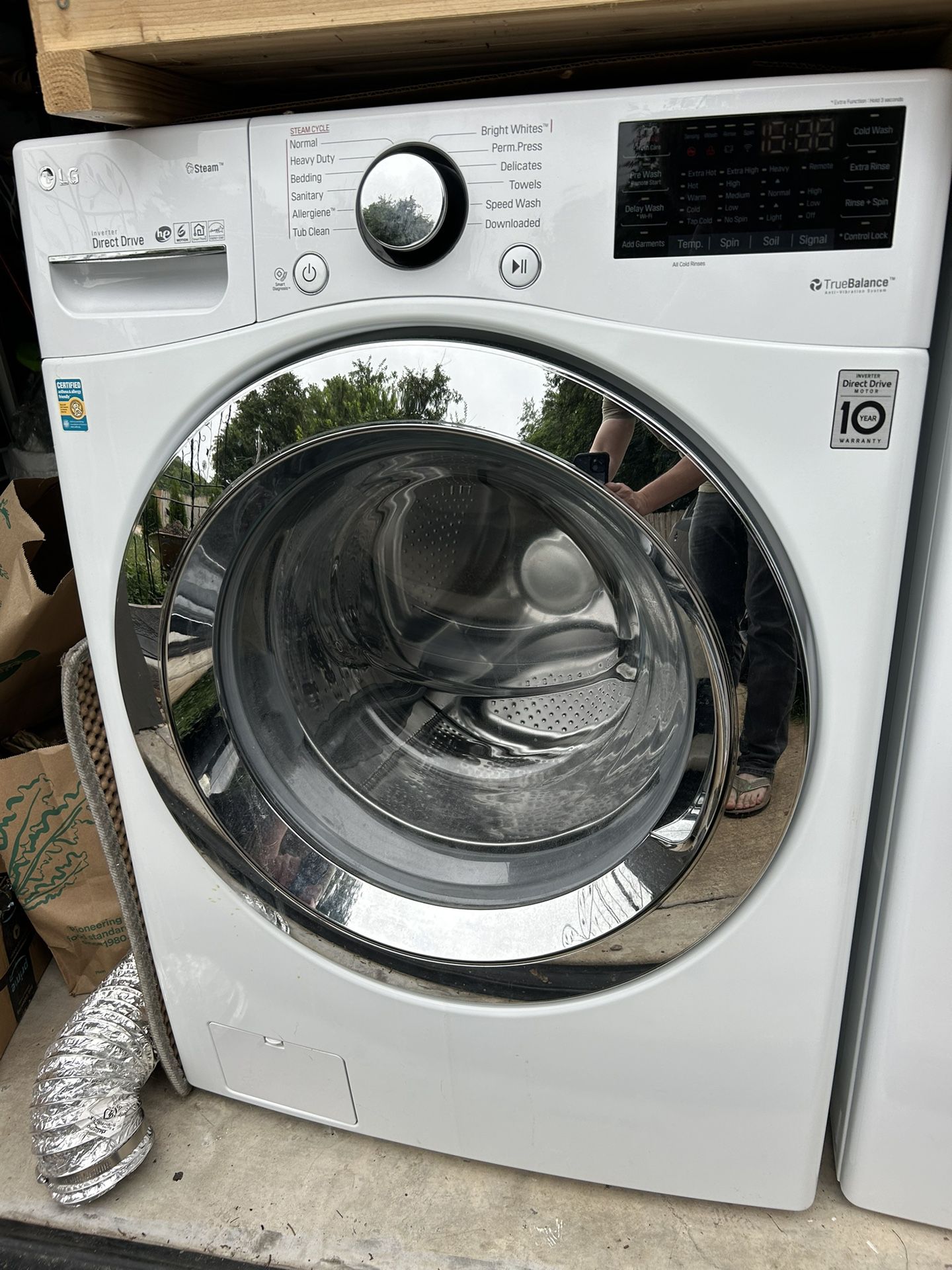 LG Front Load Washer & Dryer Set (self pickup)