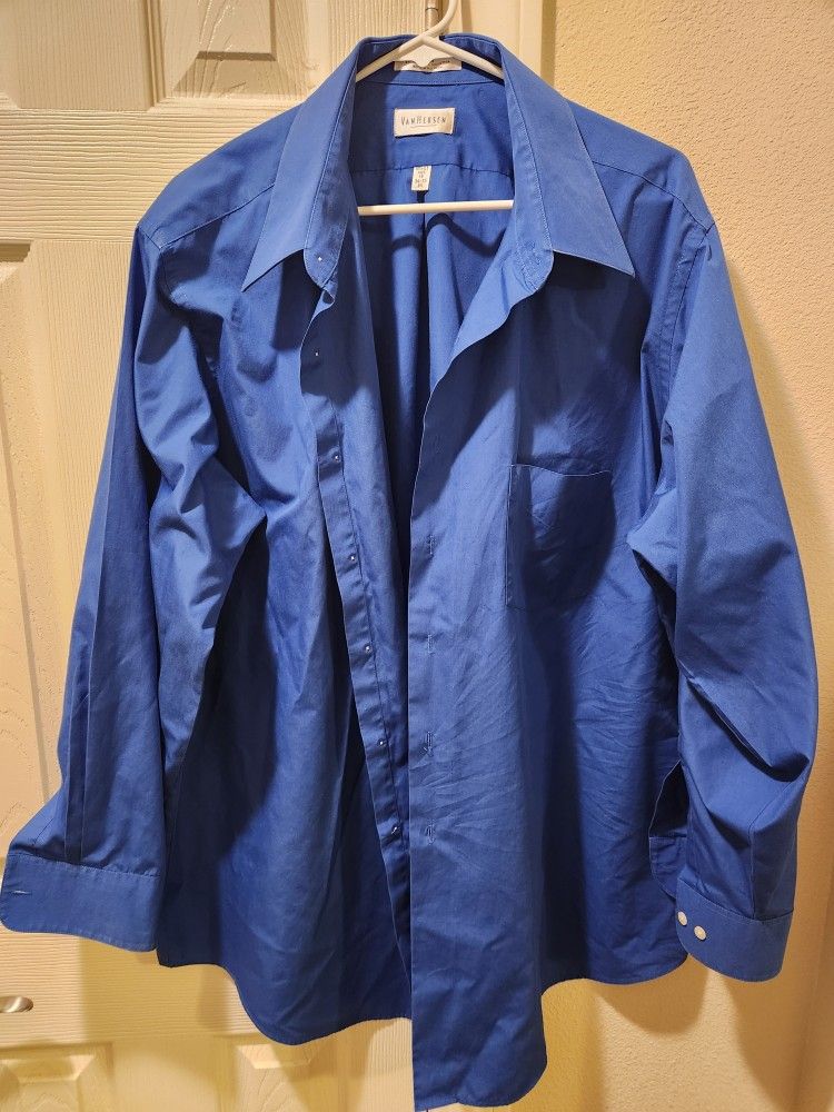 Mens Blue Button Down VanHeusen Dress Shirt
