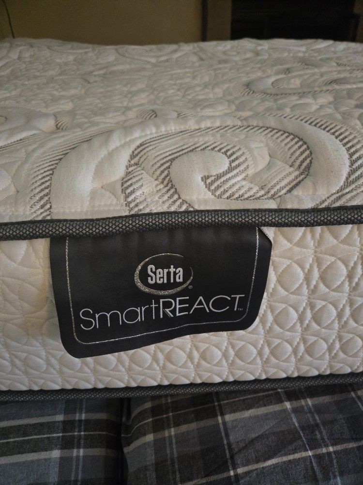 Mattress Kind SmartREACT Serta