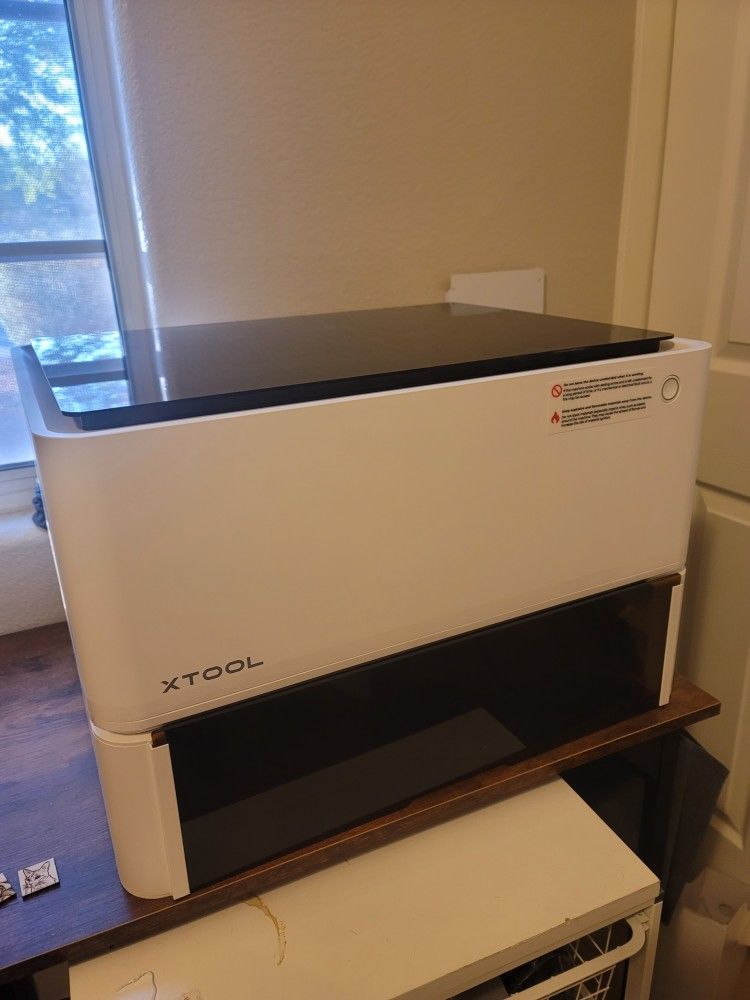 xTool M1 10W laser engraver , accessories