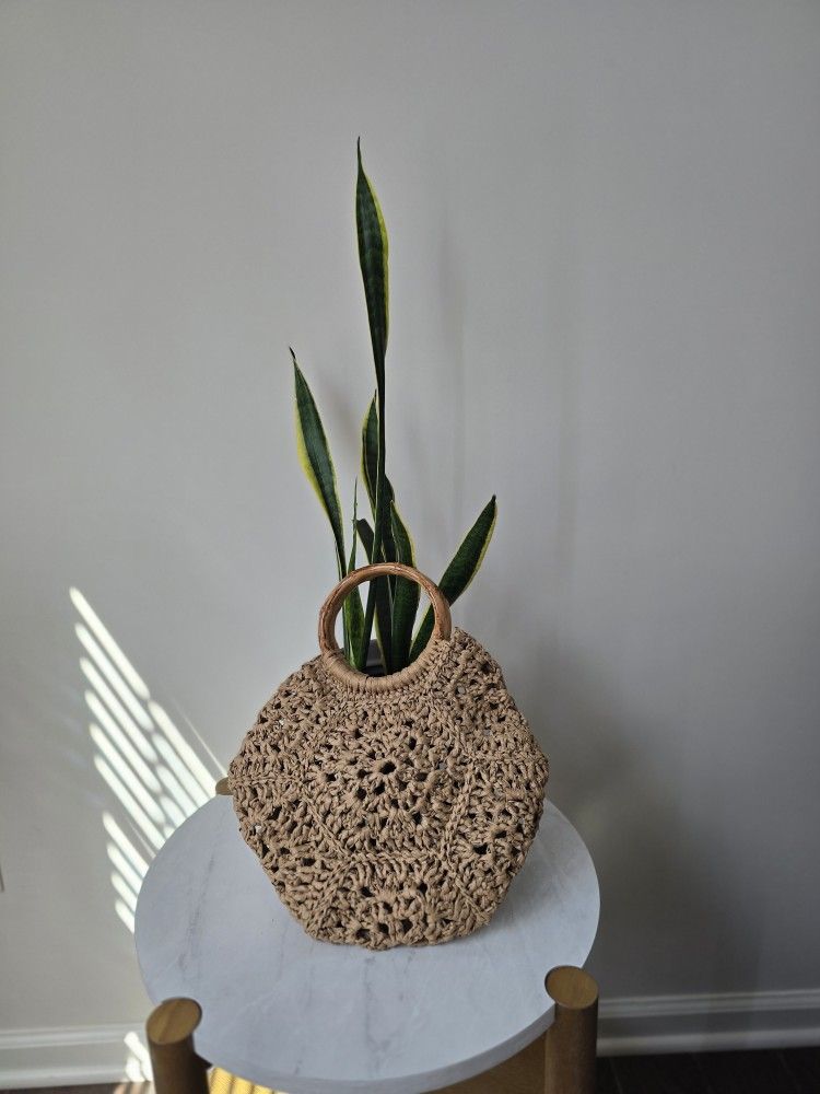 $45ea Handcrafted Raffia Bag