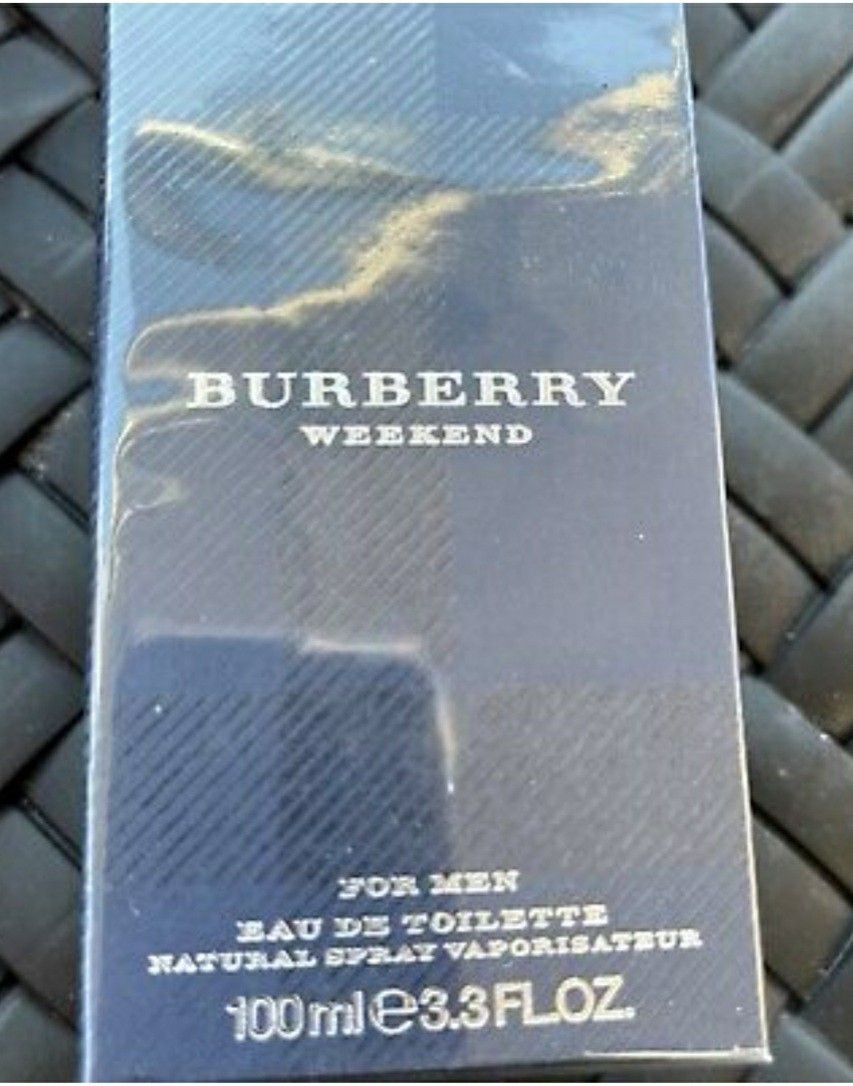 Burberry Weekend 3.3 Oz Mens Cologne
