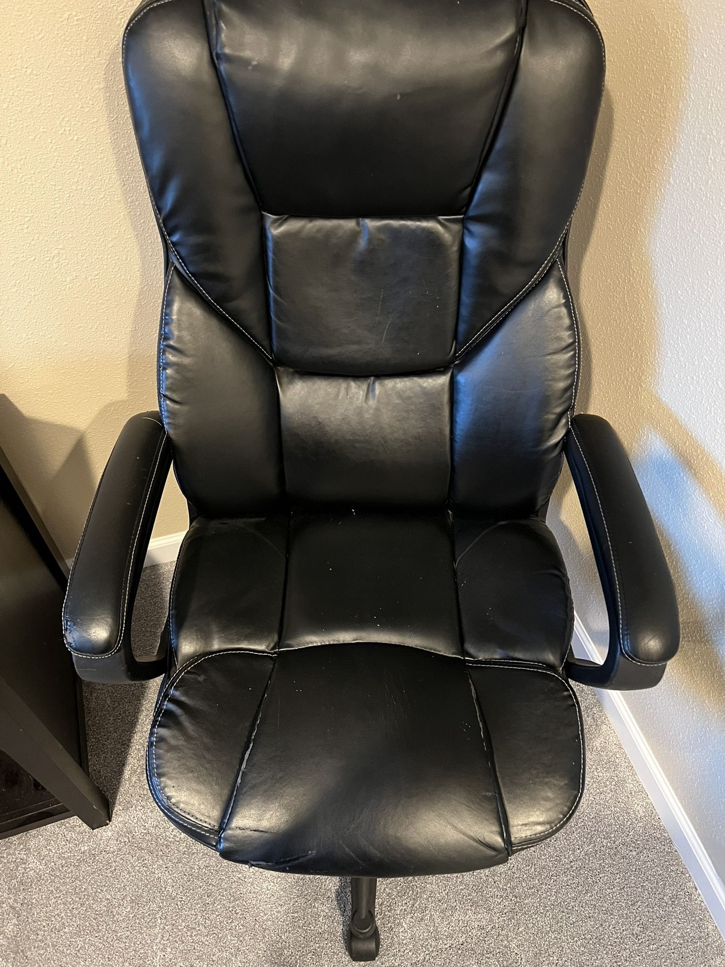 Executive Office Chair