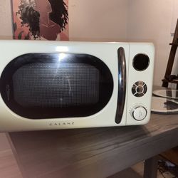 Microwave 2 Month’s New 