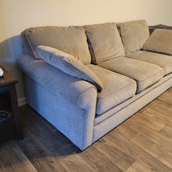 La z Boy Couch