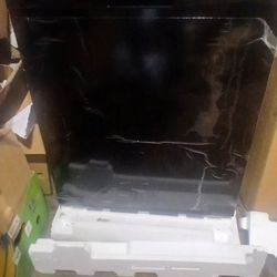 New In Box Dishwasher With 2 Racks, Energy Star®, Black 
