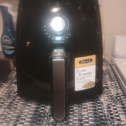 Bella Air Fryer 