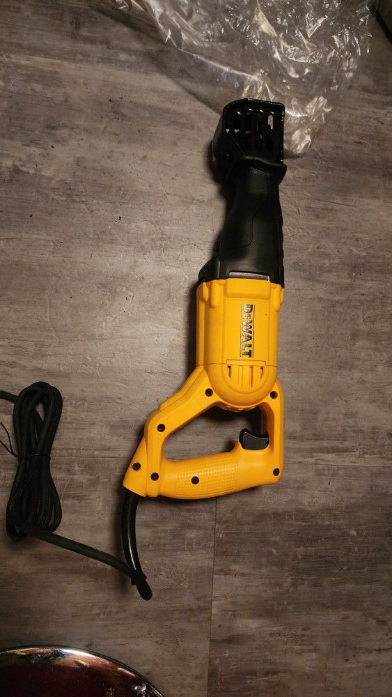Dewalt Sawzall  10 Amp.
