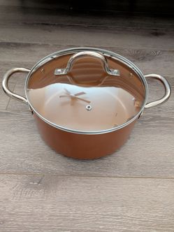 5 quart parini copper dutch oven. New in box.
