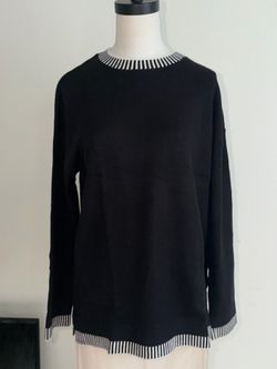 Black long sleeve pullover   Size M