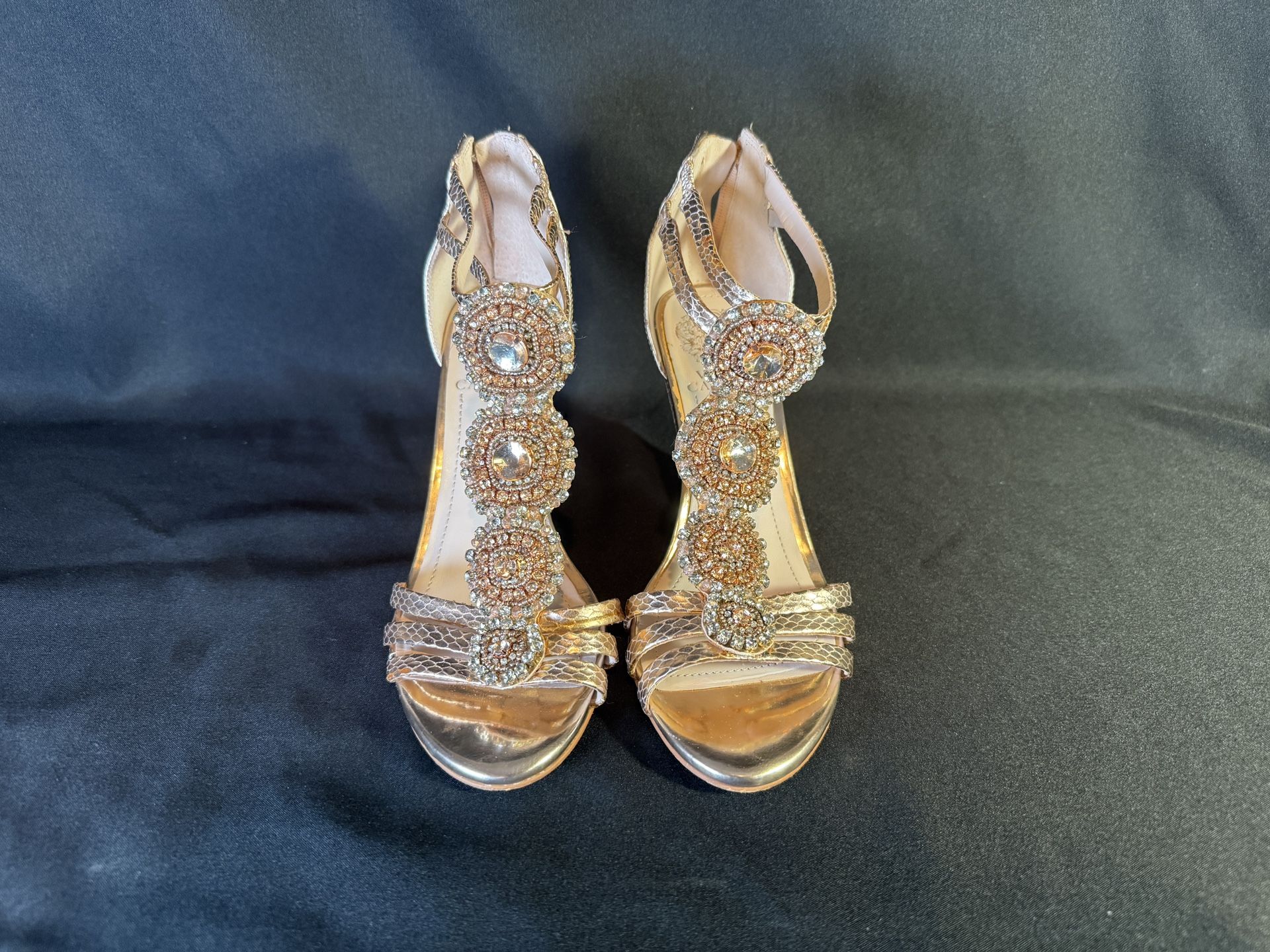 Vince Camuto Zimily Wedge Sandal Rose 6M/36