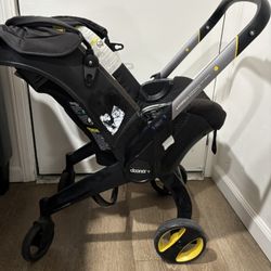 Doona Stroller Comes With Base 