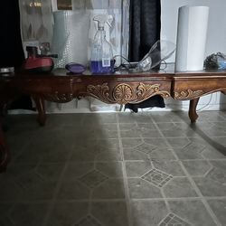 Dinner Table And Coffee Table Chairs