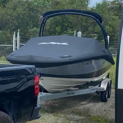 2022 Sea Ray SPX190