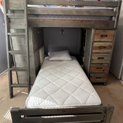 Bunk Beds 