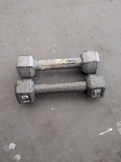 5 lb dumbbell pear