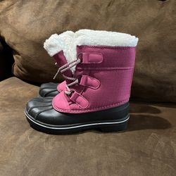 Girls Snow Boots Size 3